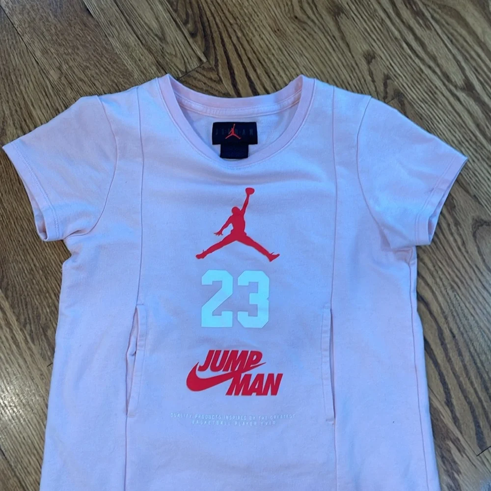 Girl’s Air Jordan Jumpman Shirt Dress. Size Large 12-13 YRS.